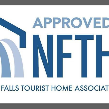 Falls Retreat - Walk To The Falls, The Casino And All Downtown Restaurants - Across From The Aquarium Niagara Falls Exterior foto